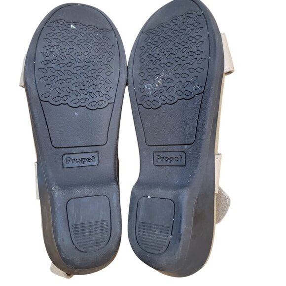 Propet Tan Leather Comfort Sandals Size 7.5 | Hook & Loop Strap | Low Wedge - Picture 10 of 10